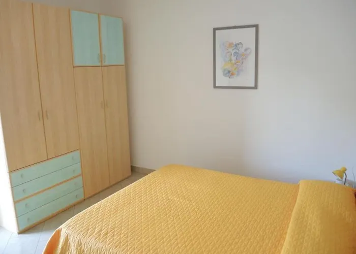 Modern Flat Close To The Lägenhet Bibione