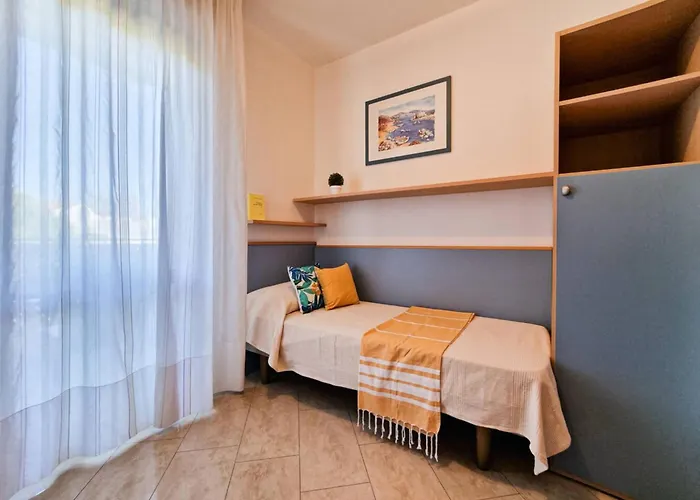 Modern Flat Close To The Lägenhet Bibione